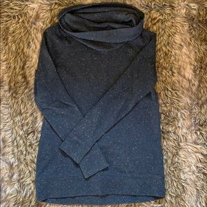 Women’s sweatshirt